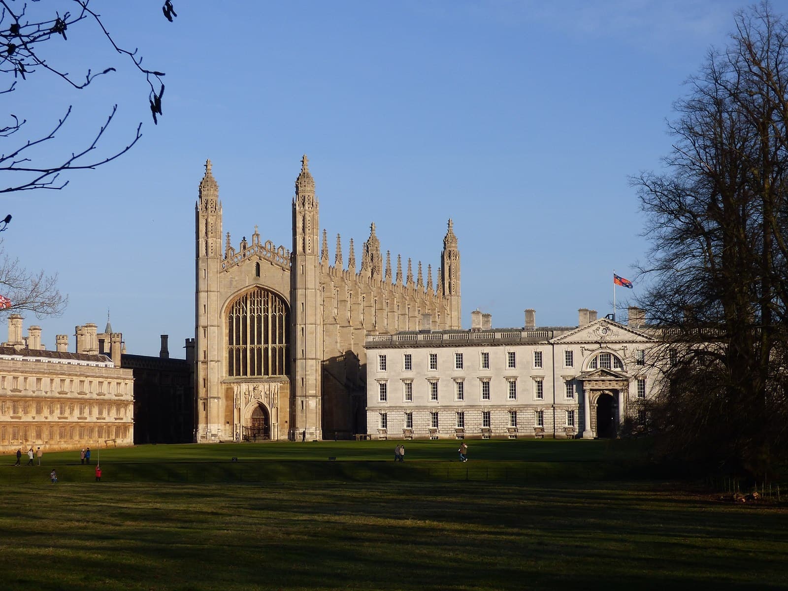 Cambridge Walking Tours with Alumni Tours