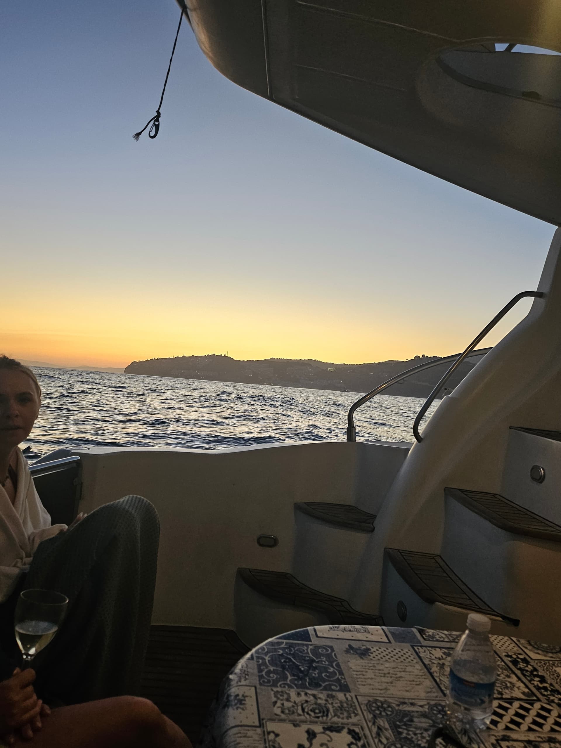 Sunset Cava Cruise from Marina del Este: Two-Hour Luxury Yacht Experience in La Herradura photo 2