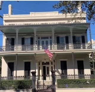 Garden District Walking Tours with Destination Kitchen in New Orleans