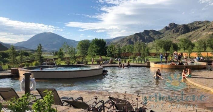 Yellowstone Hot Springs Day Pass in Gardiner, Montana