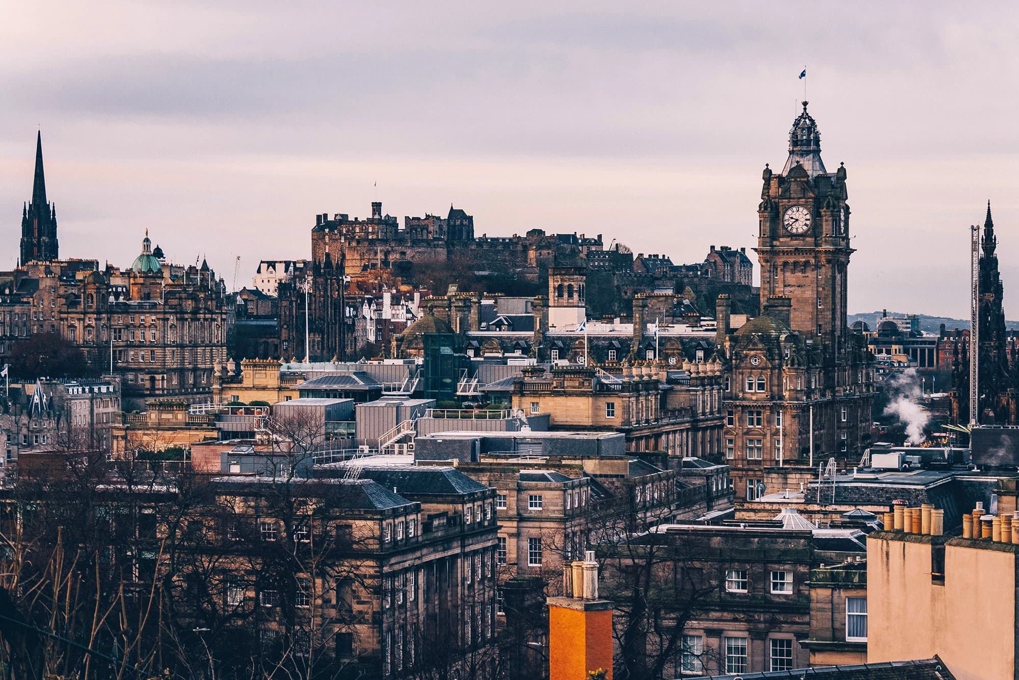 Historic Day Tour Hiking Near Edinburgh