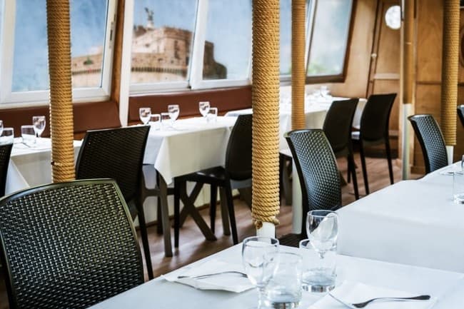 Water Activities & Gourmet Cruise in Rome with RomaPass