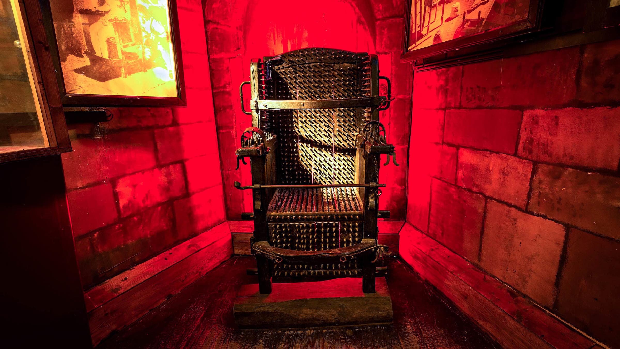 Historical Sightseeing: Torture Museum in Amsterdam