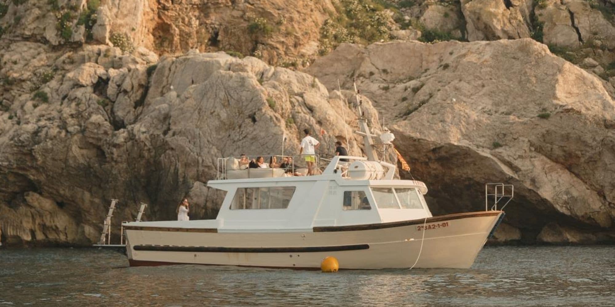 sunset-dj-cruise-mareo-club-l-estartit-costa-brava photo 1