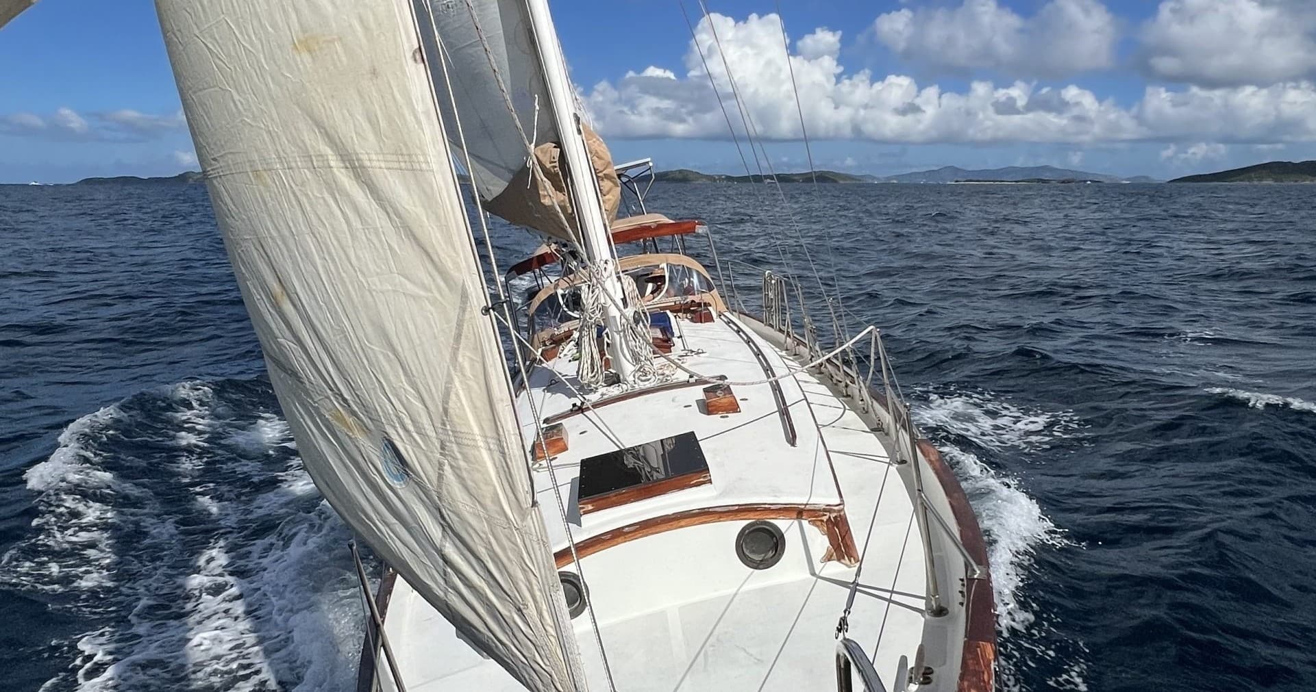 Morning Sail on Tampa Bay: Private Cruise from St. Petersburg