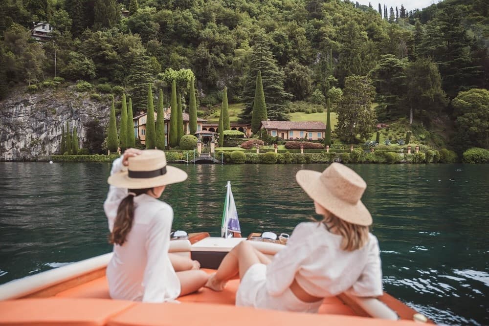 Riva Boat Tours on Lake Como with Lake Como Experiences
