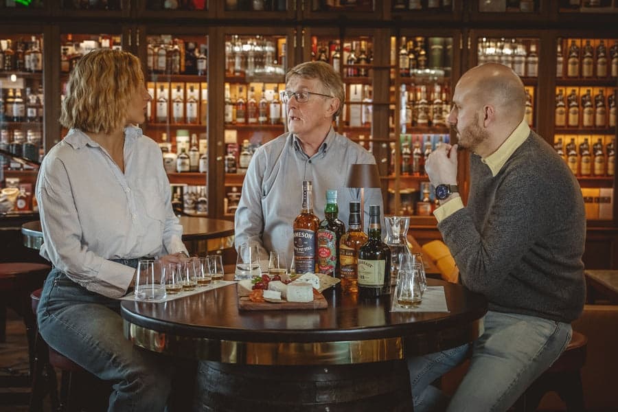 Water-Activities & Whiskey Tasting at Temple Bar