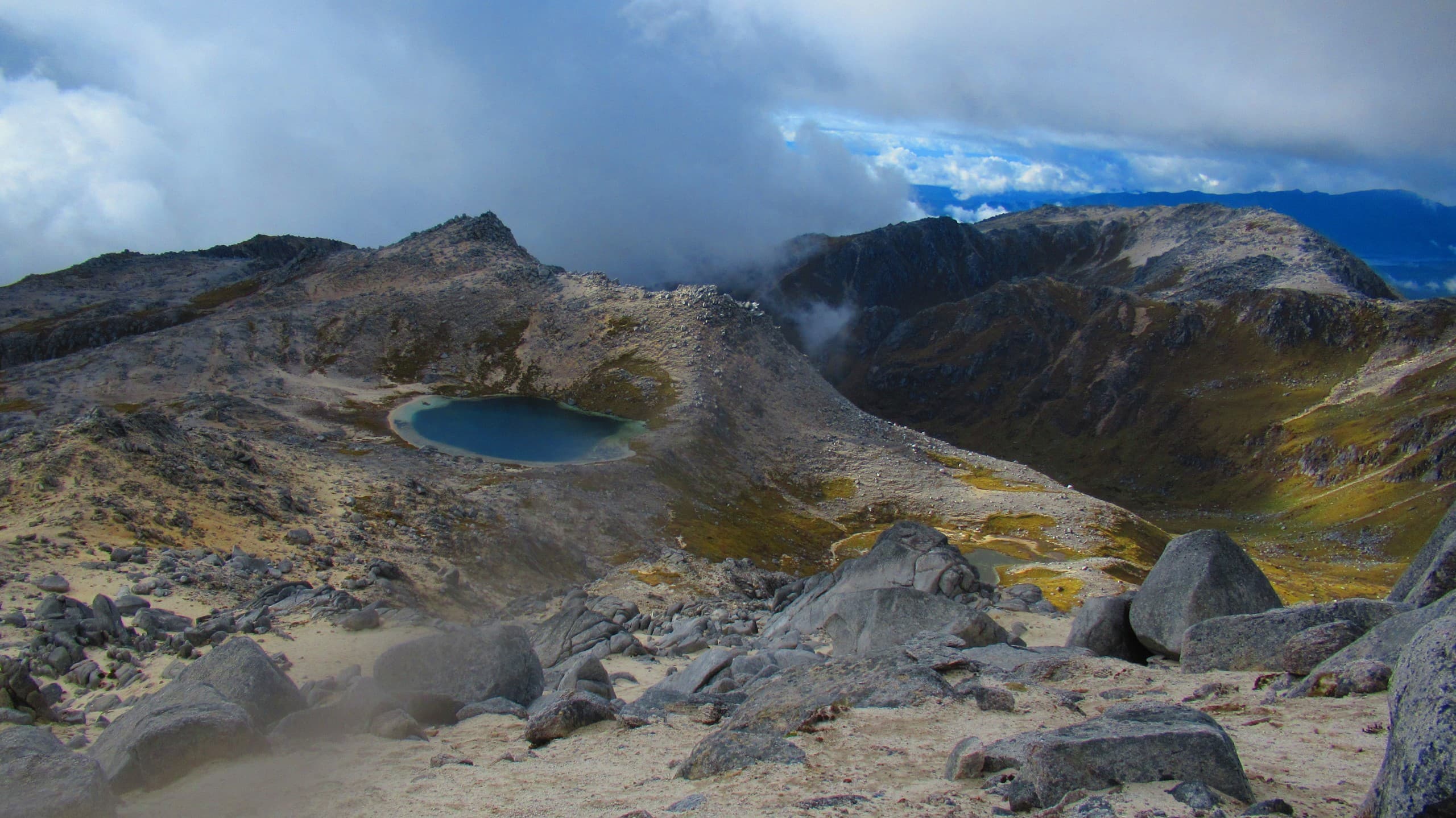Summit Mt Titiroa: 3-Day Fiordland Granite Dome Expedition photo 1