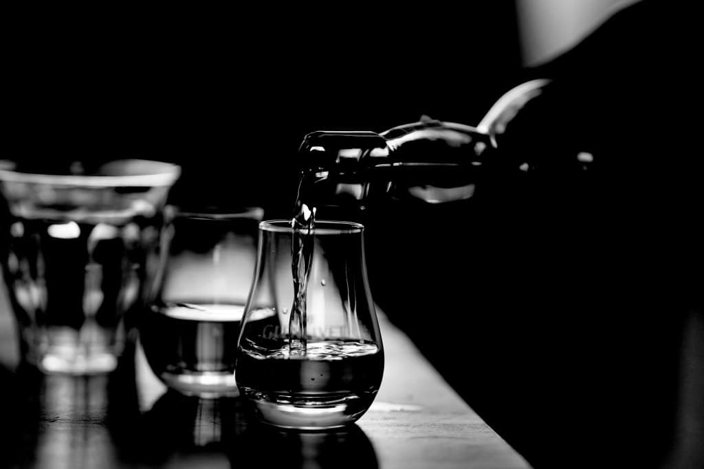 Whisky Tasting Online with Rogues Gallery Scotch Drams
