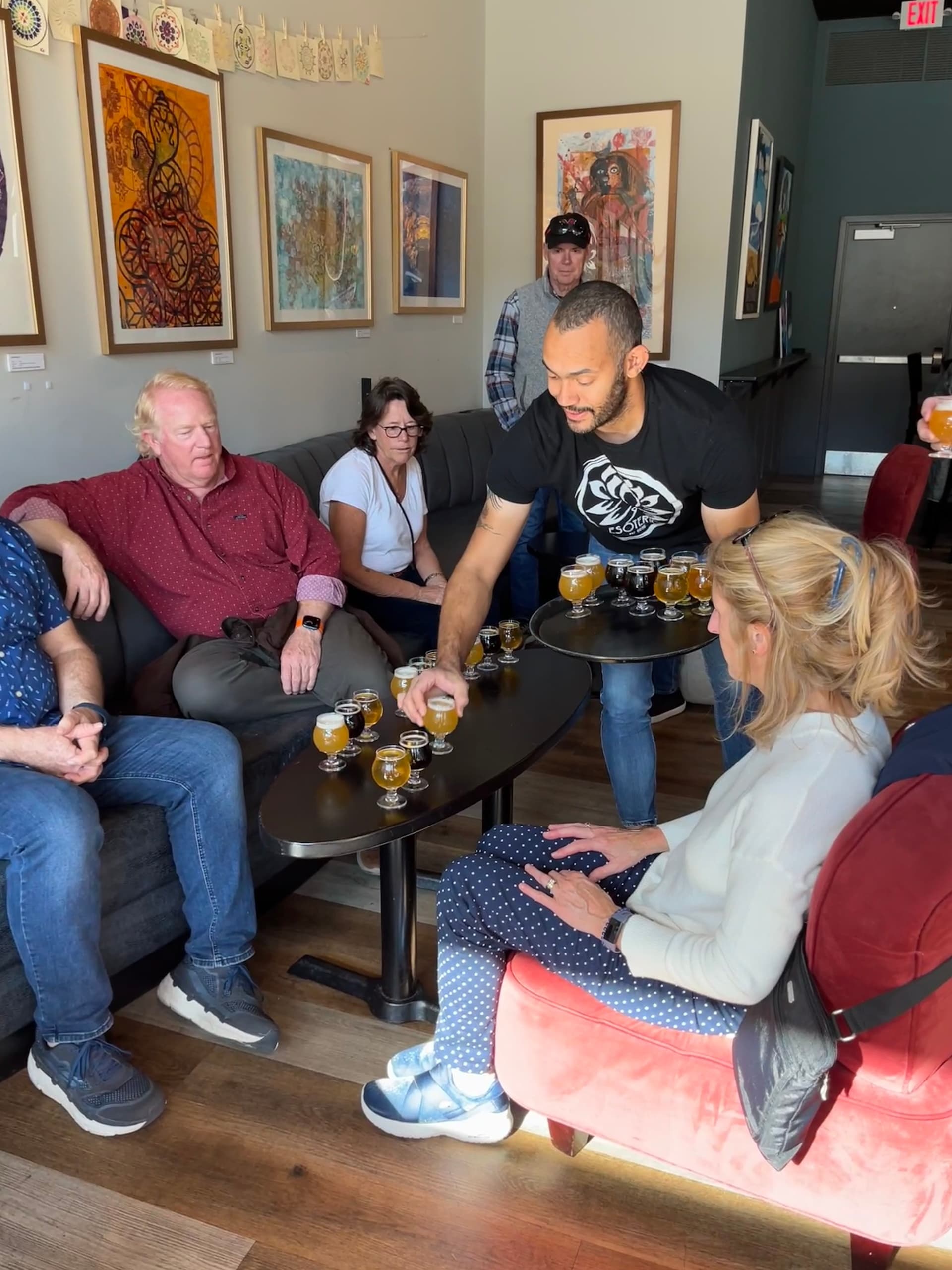Walnut Hills Food and Drink Tour in Cincinnati, Ohio
