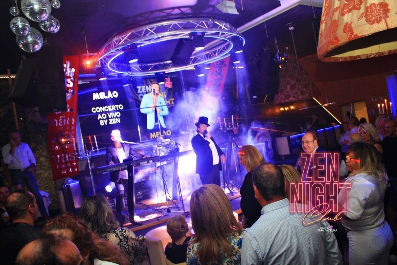 VIP Lounge Music Dinner: Lisbon’s Luxe Dinner-Show Near Amora