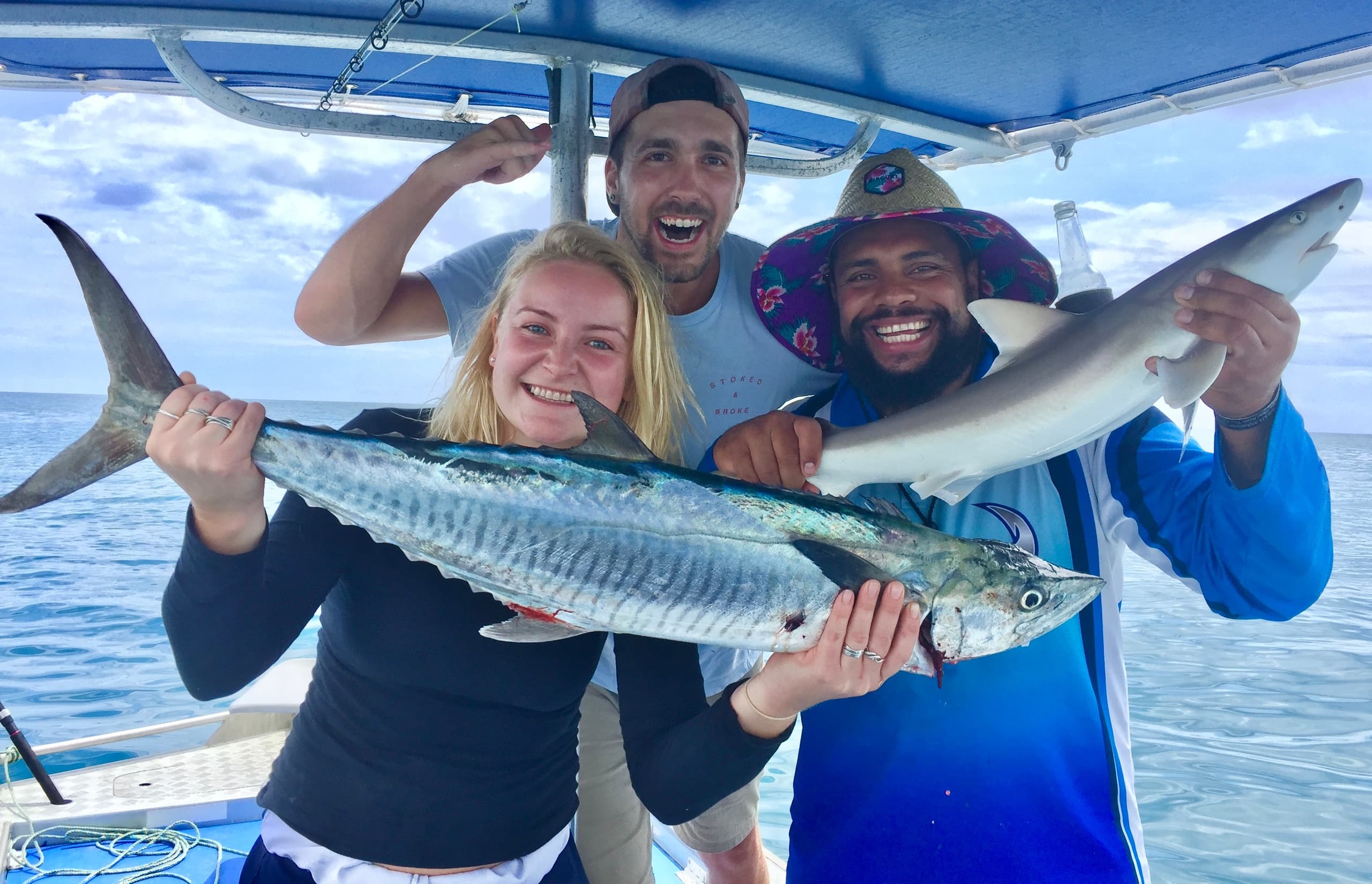 Fishing & Water Activities with Hook Up Charters in Reef Area