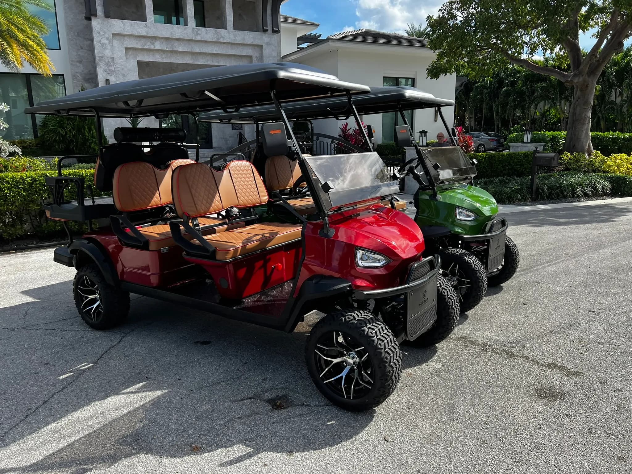 Explore Fort Lauderdale with a Premium Golf Cart Rental