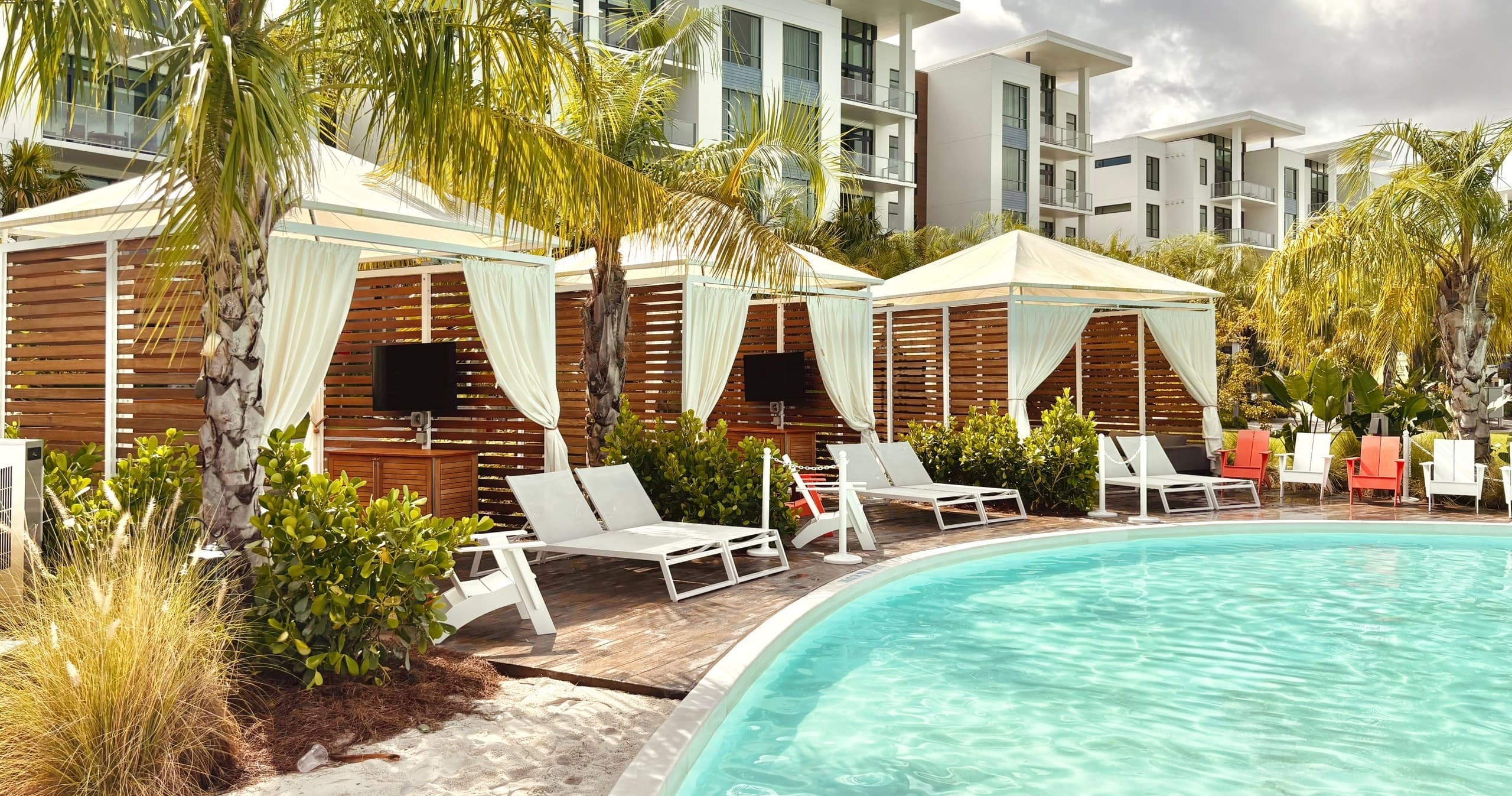 Lagoon Cabanas at Conrad Orlando: Luxe Poolside Retreat