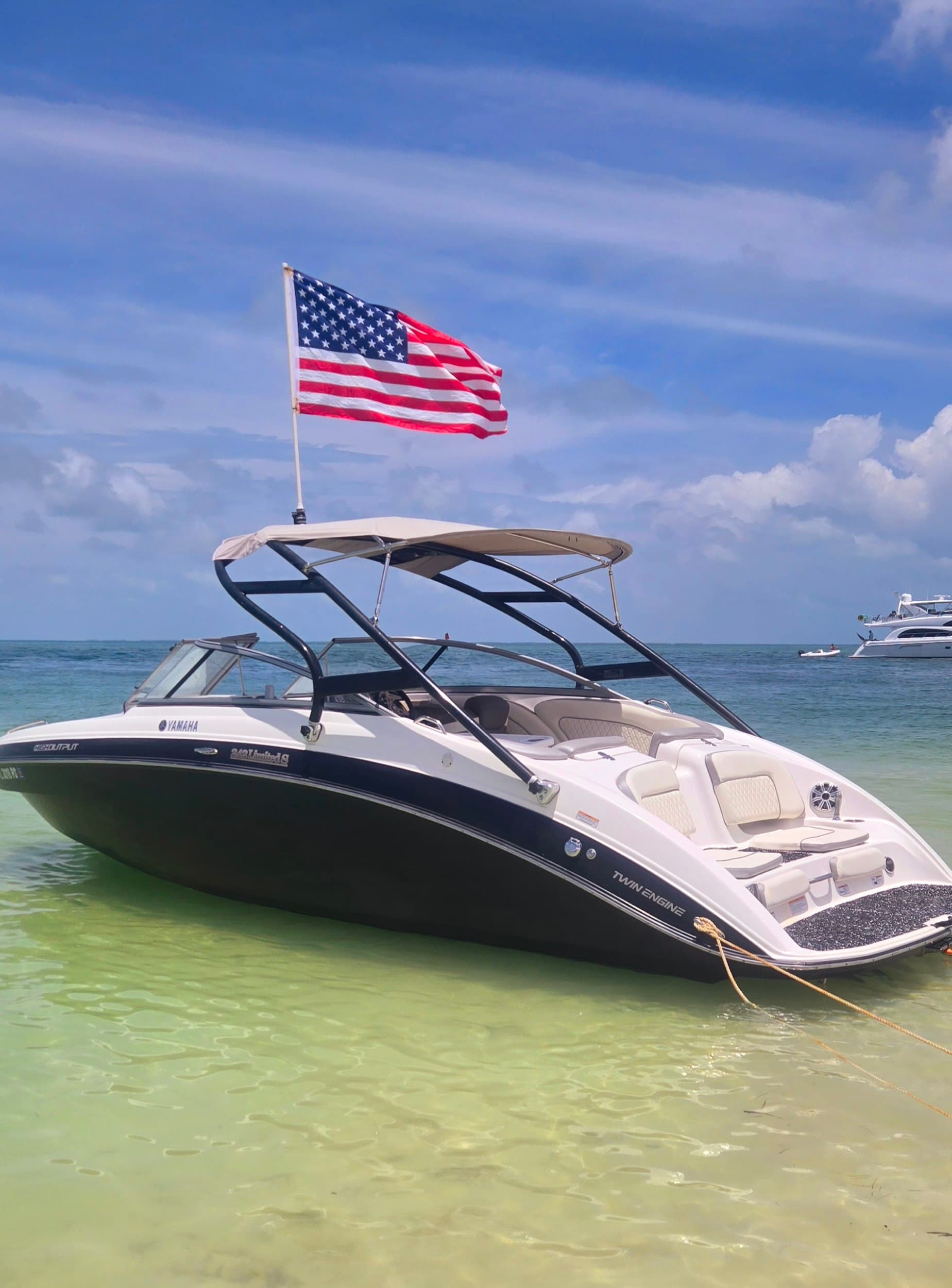 8 Hour Boat Charter