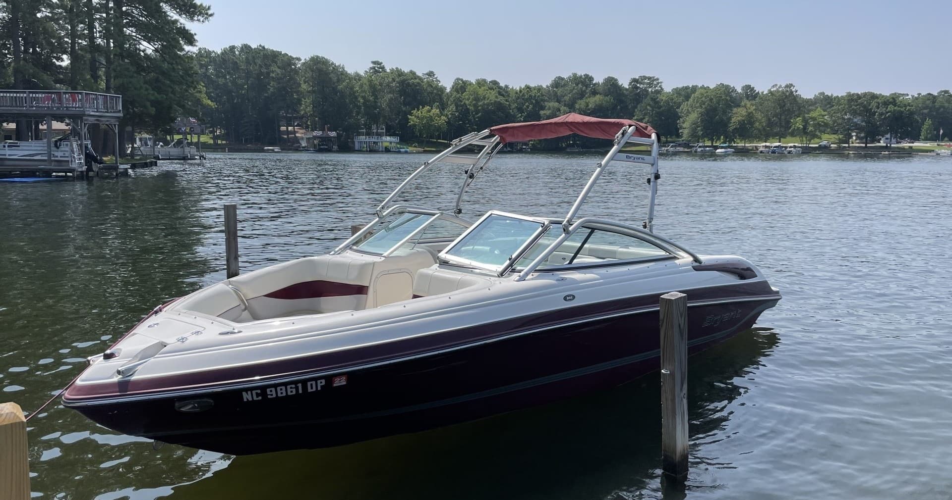 Lake Gaston Wake Sessions: Rent the Bryant Ski Boat w/Tower in Henrico