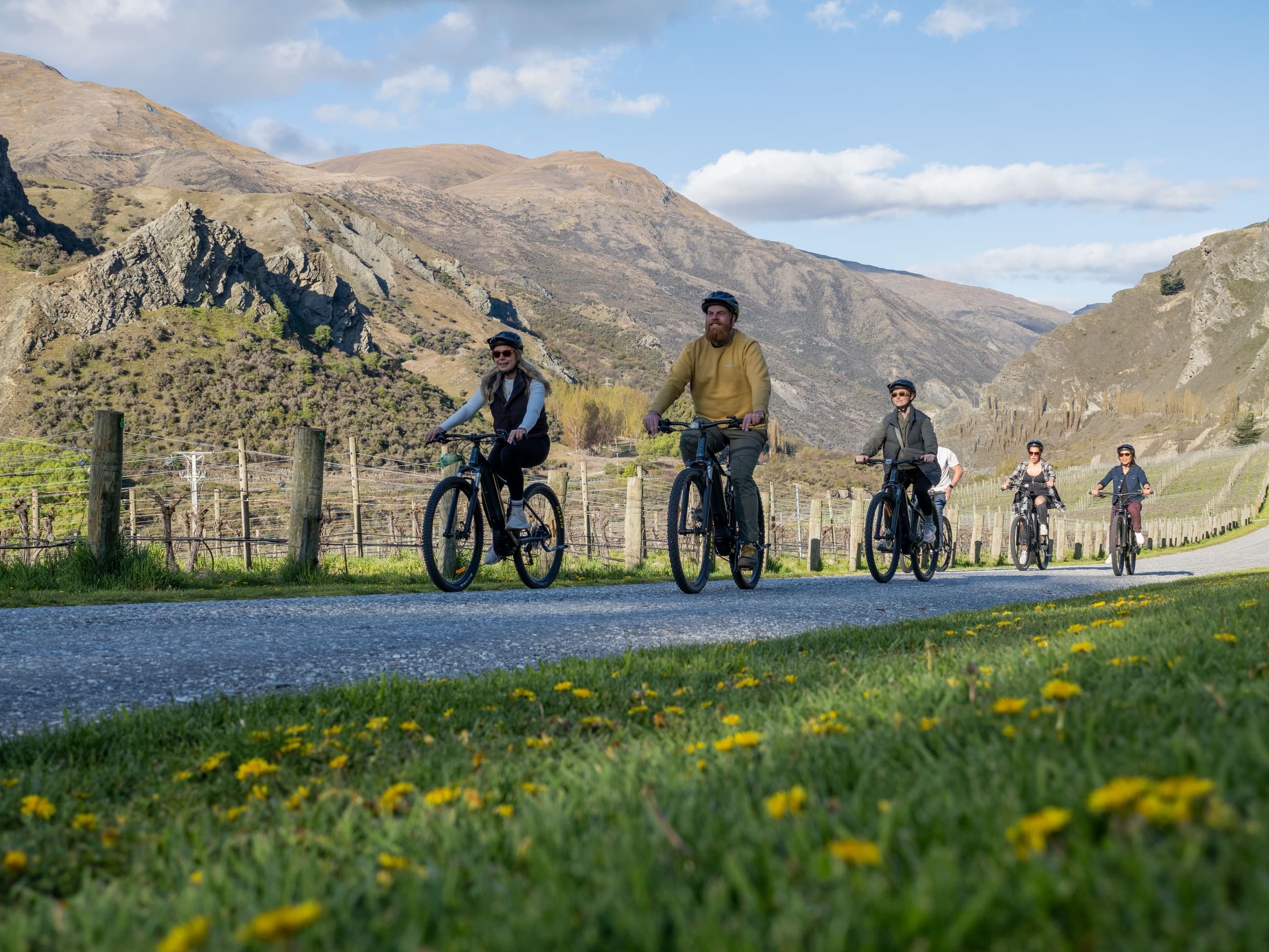 E-Bike Adventures with WHIZZY LIMITED in the City
