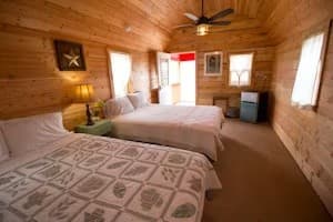 Pondside Two-Queen Cabin at Wildhorse Hot Springs — The Badger in Hot Springs, MT