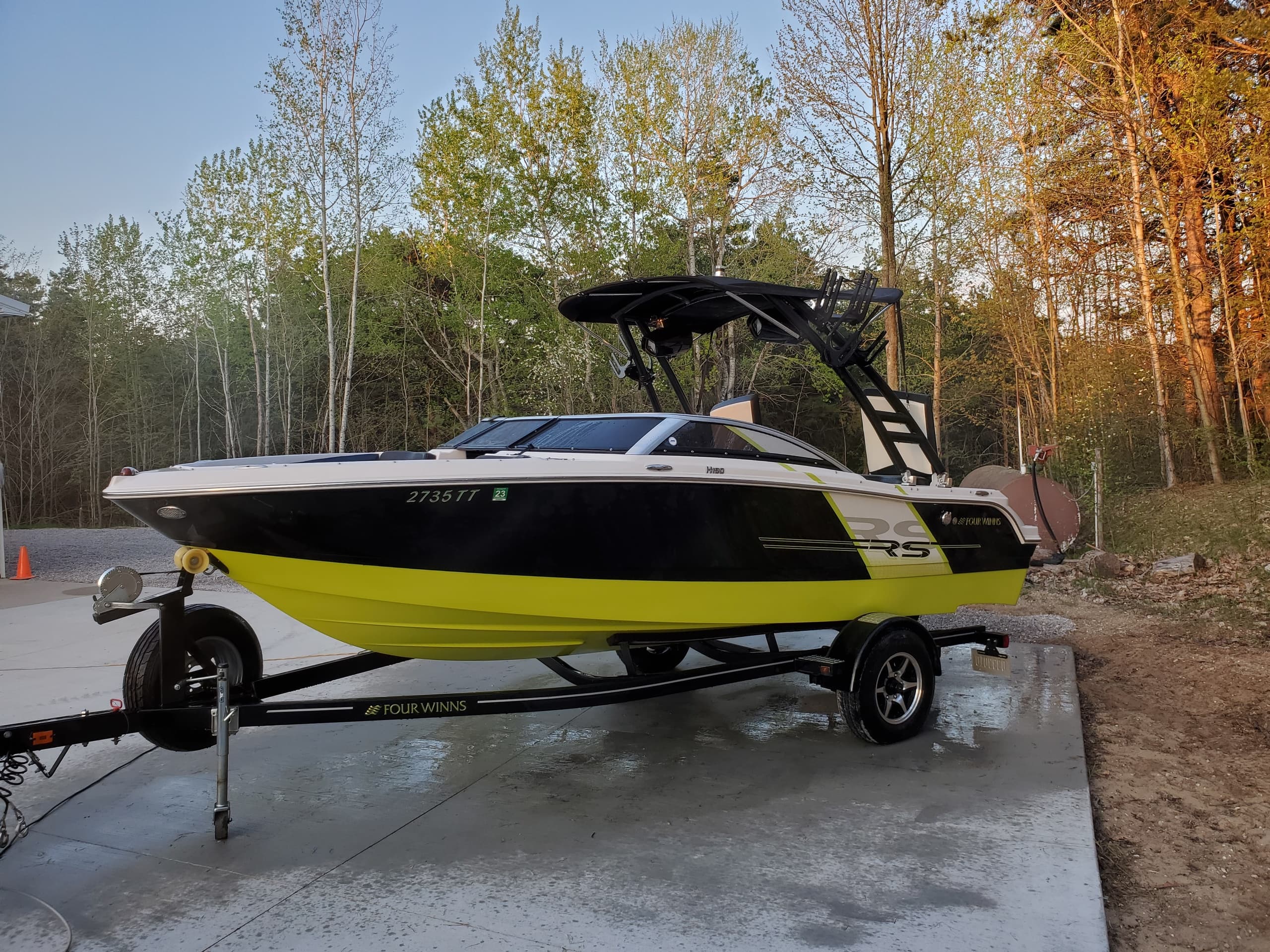 Thrilling Four Winns Ski Boat Adventure in Leland, MI