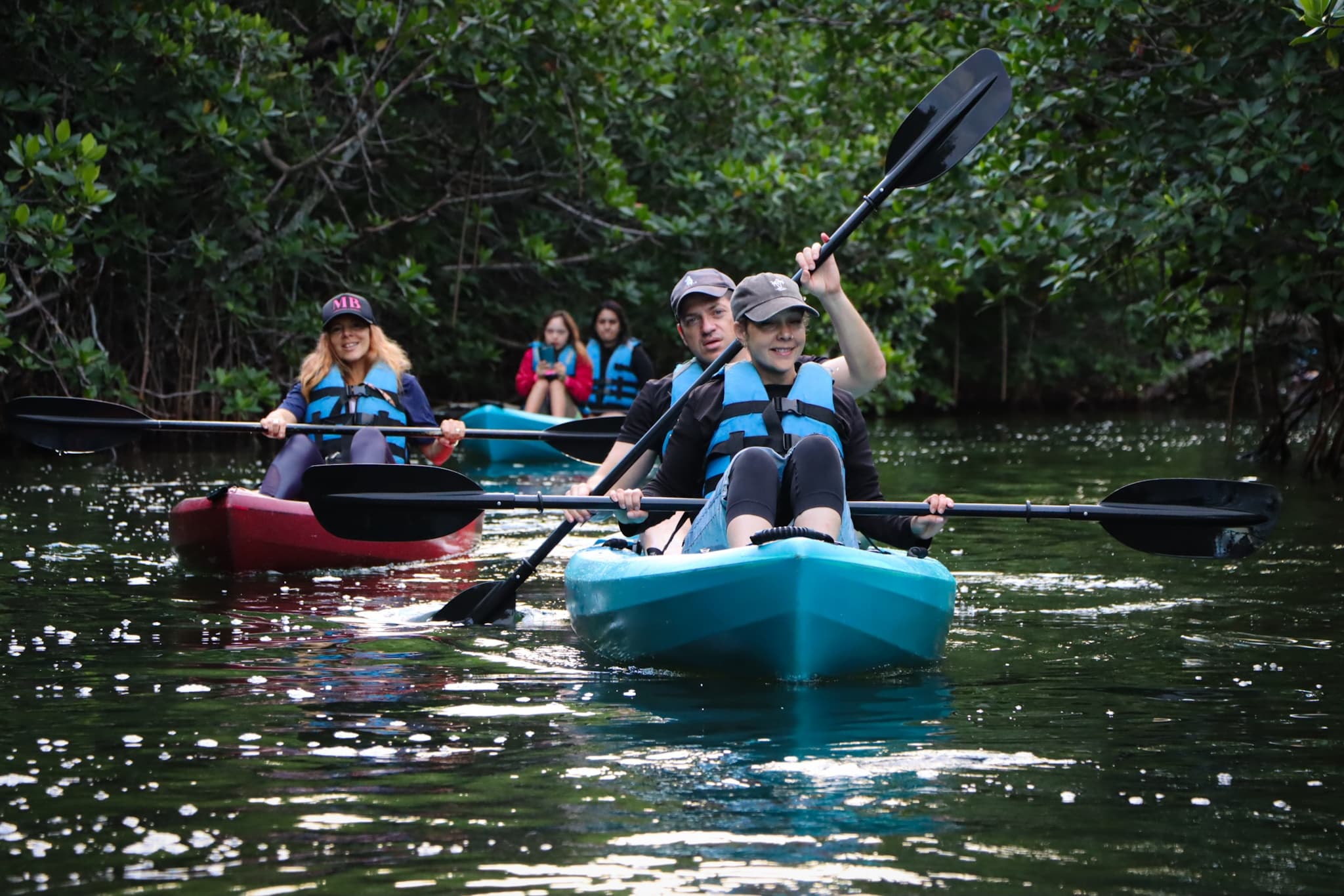 Morning Kayak in Laguna Nichupté: Guided Mangrove Paddle From Cancún