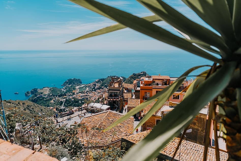 Guided Cultural & Scenic Tour in Taormina, Sicily