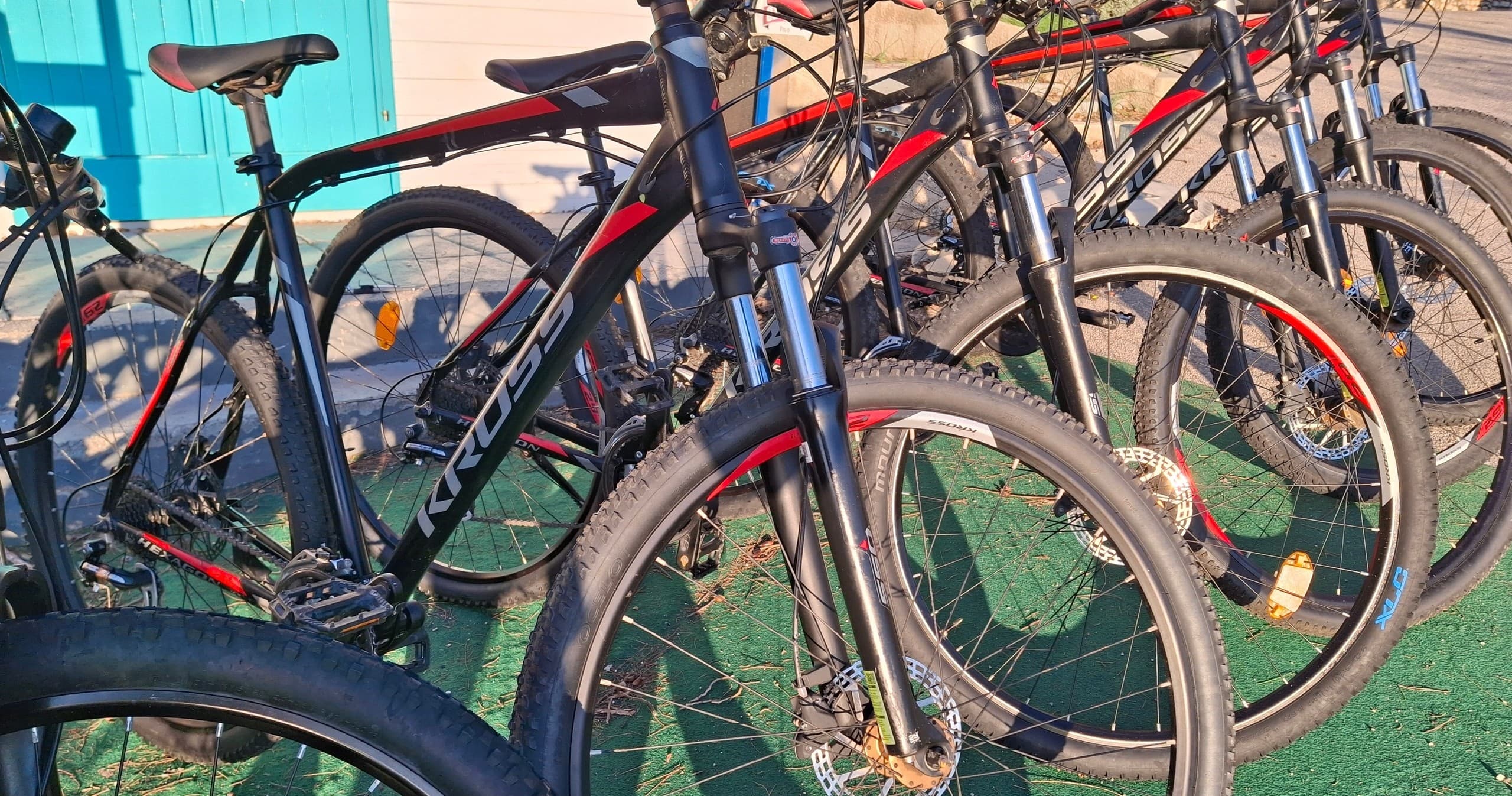 Two-Hour Bike Rental on the Crikvenica Riviera: Coastal Biking in Selce
