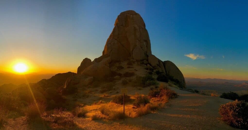 Iconic Tom's Thumb Guided Hike in Scottsdale, Arizona