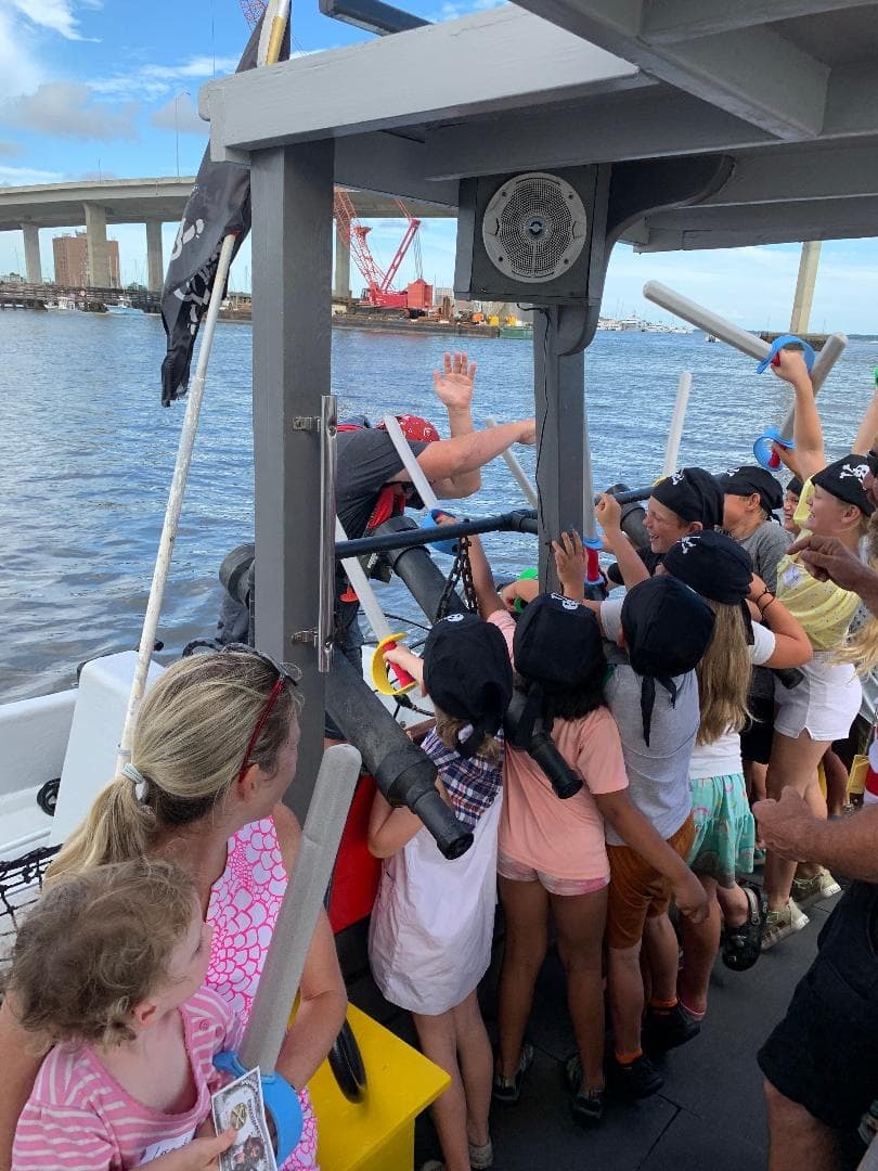 Water-Activities: Private Pirate Cruise in Charleston