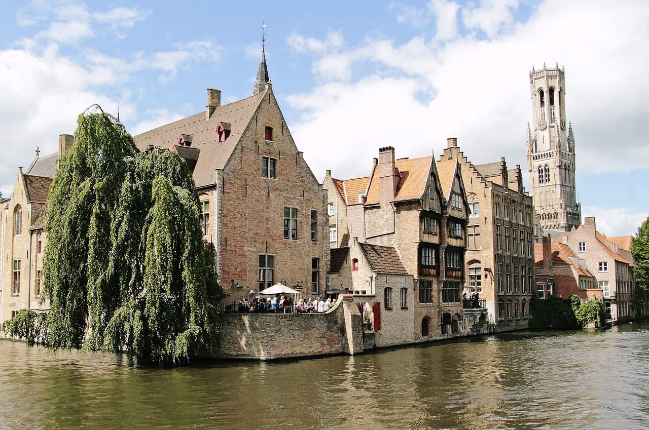 Guided Walking Tour of Bruges with Quality Guides photo 1
