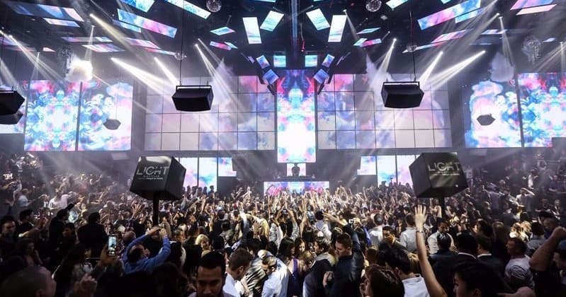 Ultimate Nightclub Party Bus Tour in Las Vegas