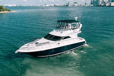 Miami Bay Escape on the 50ft Searay Fly: Floating Mat, Stateroom & Small-Group Charters
