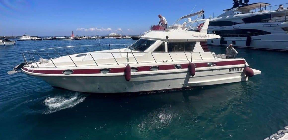 Sun-Drenched Luxury Yacht Cruises from Naples to Capri and Amalfi Coast