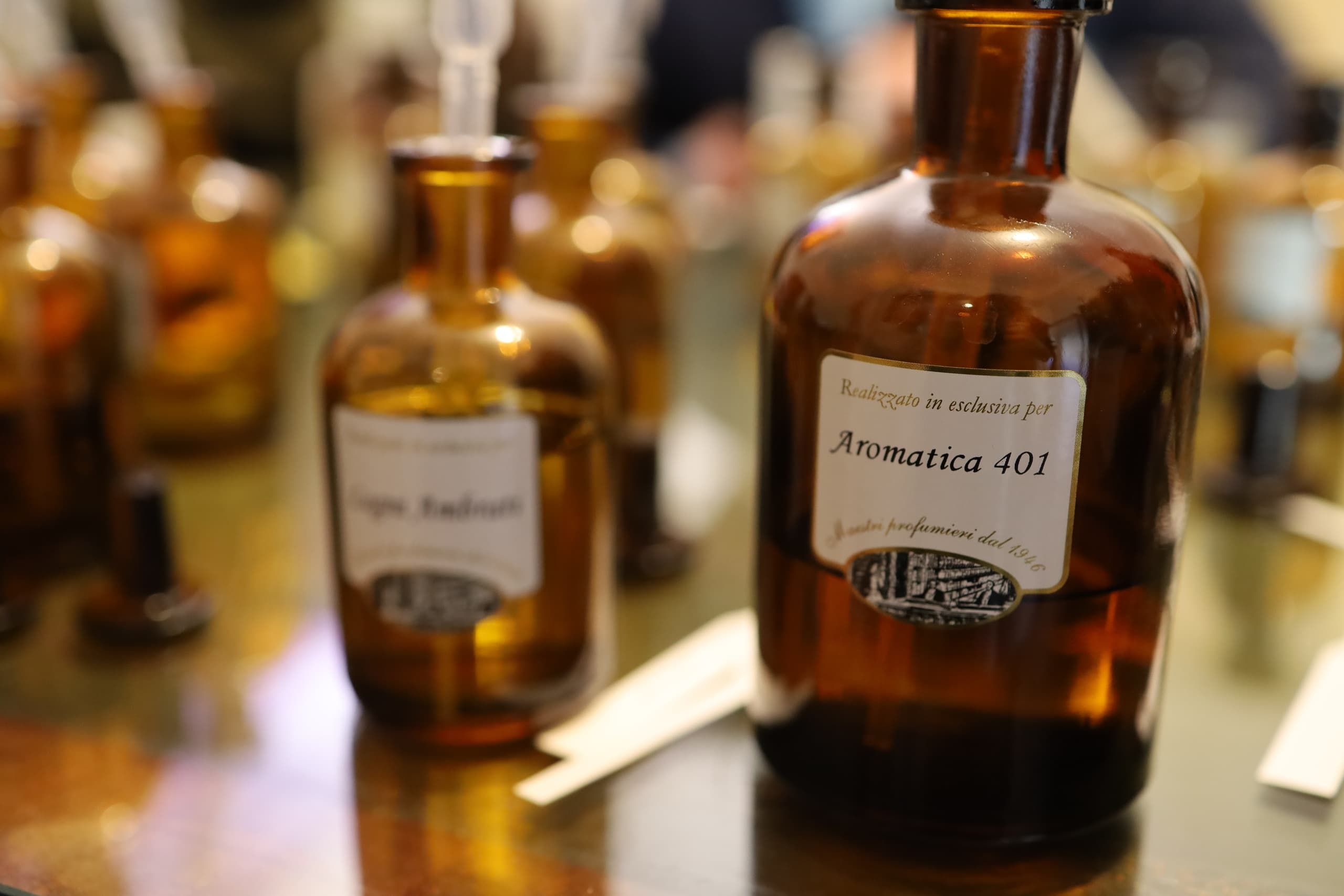 Italian Perfume Workshop by Milano Fashion Tour in Milan