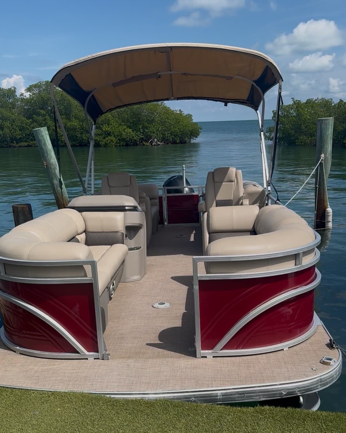 Explore the Florida Keys: A Weeklong Boat Rental Adventure from Marathon