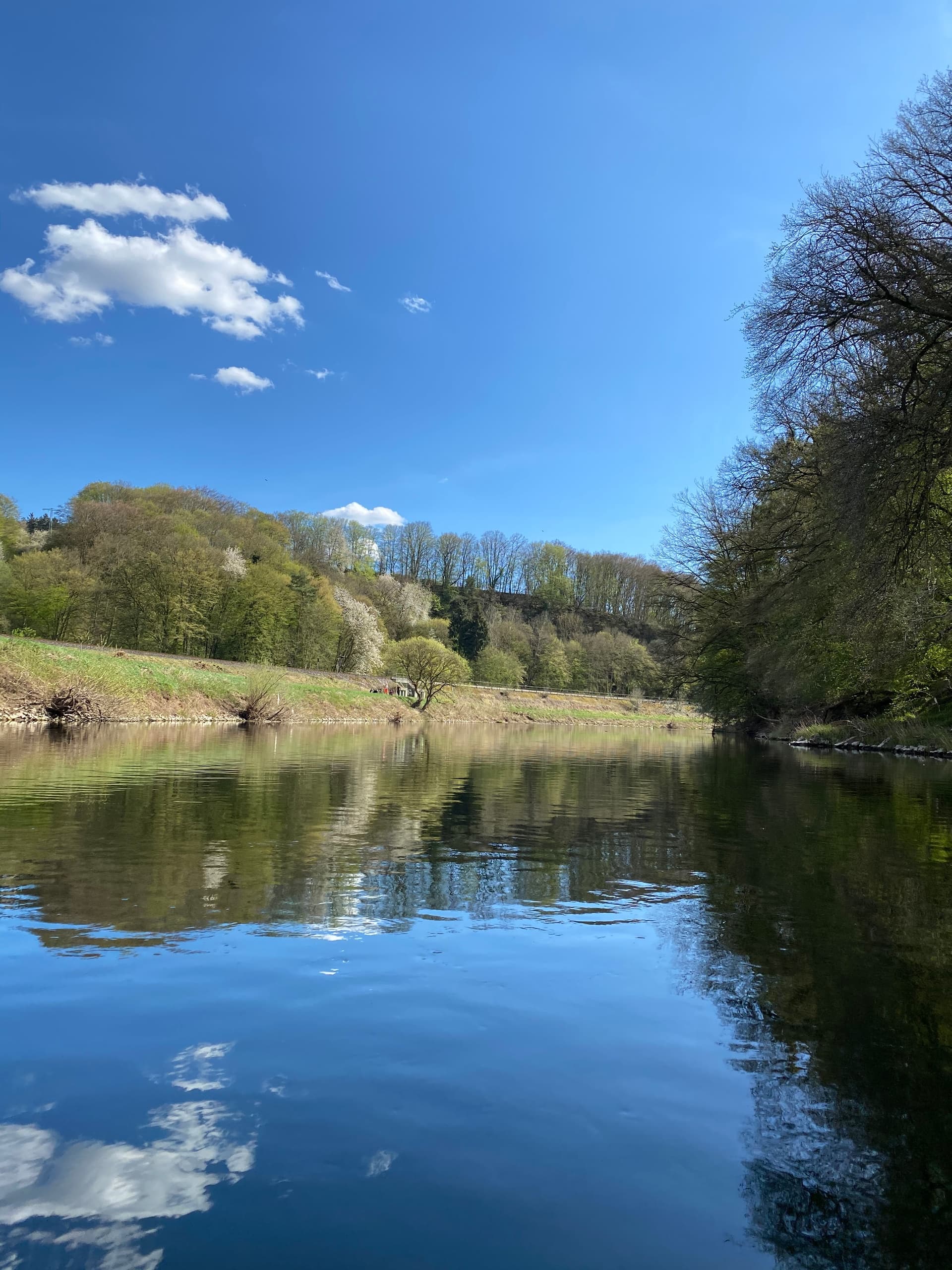 Water Activities & Canoe Trip with Weilburger Touristikbetriebe in Lahn River