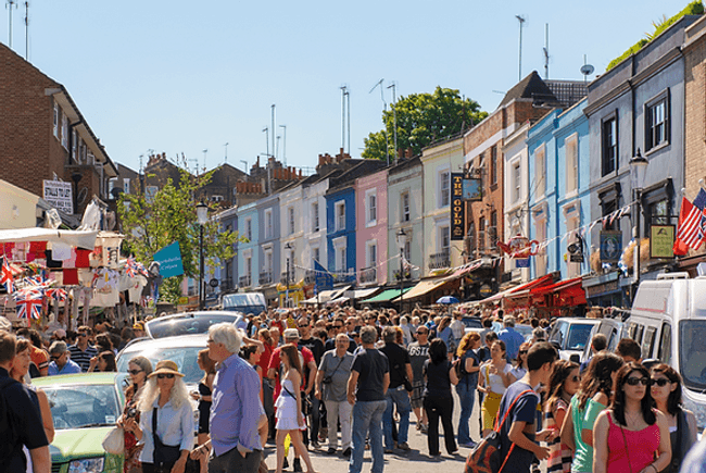 Urban Walking Tour & Cultures with The Great Weekender in Notting Hill