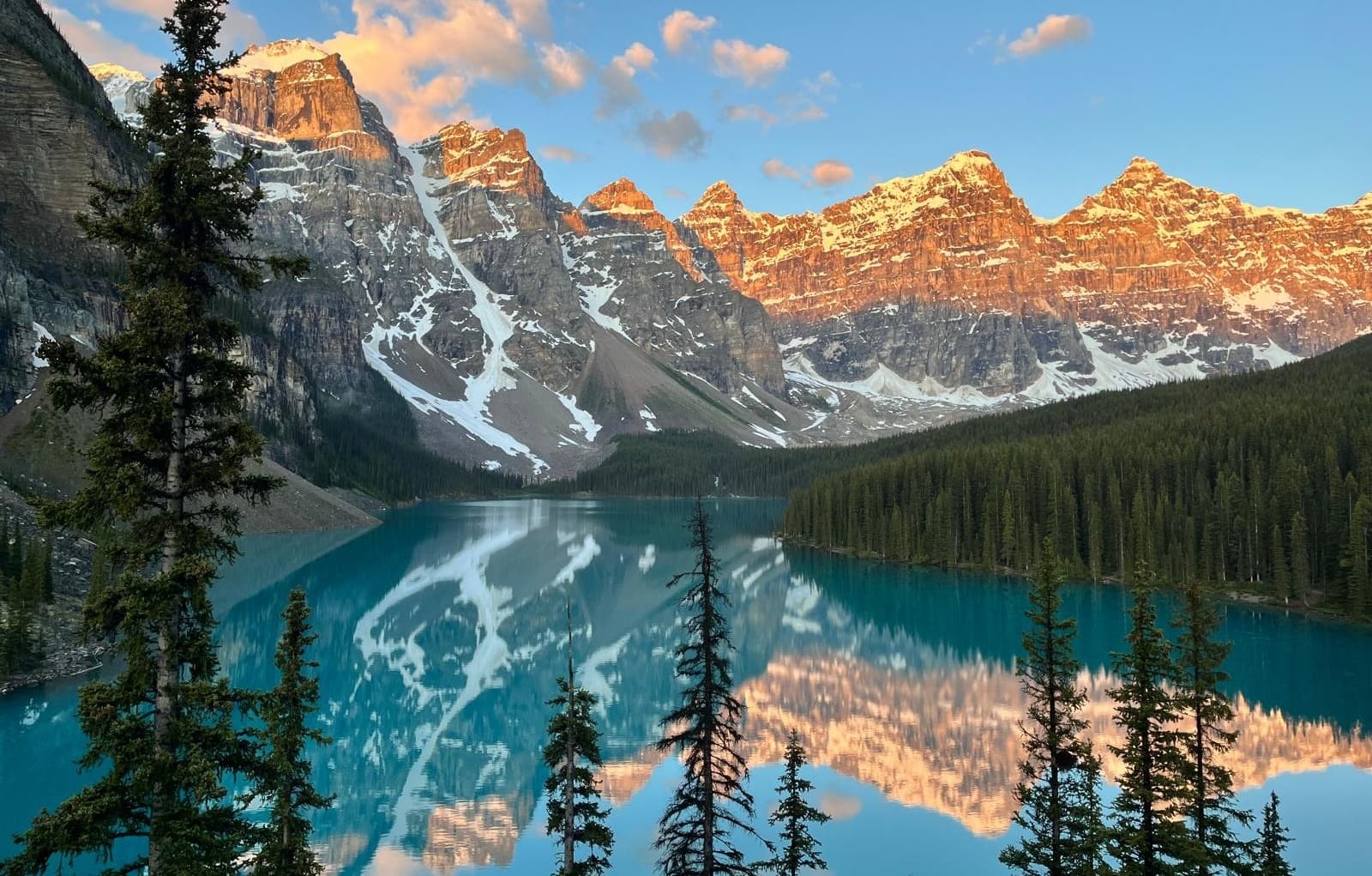 Private Custom Tours with Via Via Shuttle Service in Canmore
