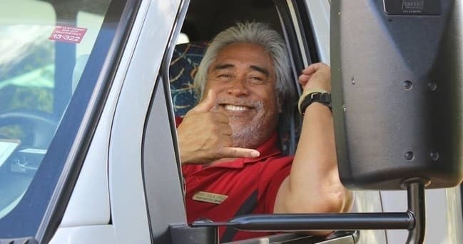 Seamless Airport Shuttle Service to Hotel Molokai: Stress-Free Travel on Hawaii’s Quiet Island