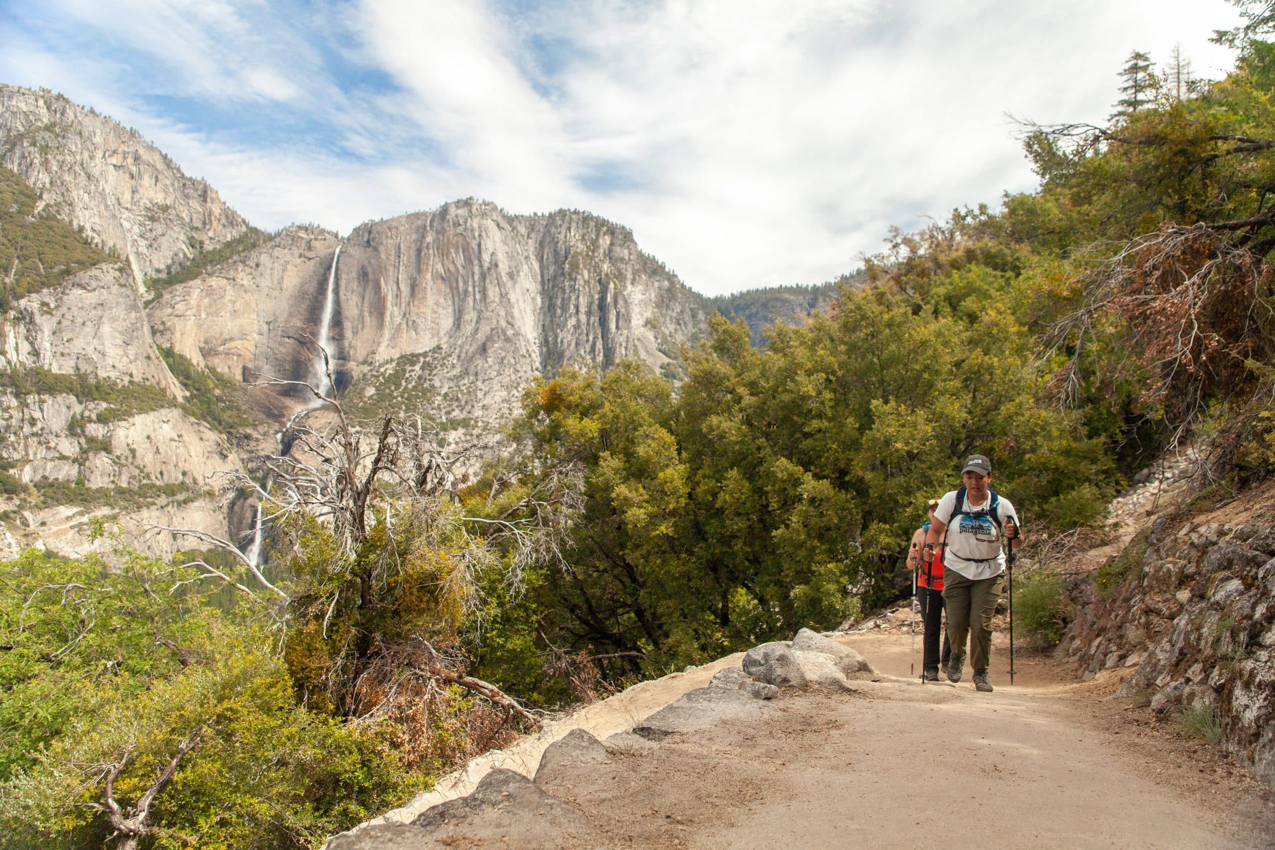 Yosemite Full Day Private Tour & Hike by Good Trip Adventures