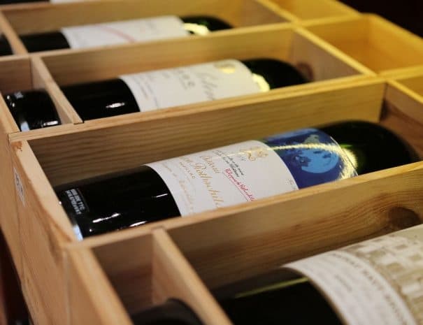 Bordeaux Walking Tours: Wine Journey for Enthusiasts