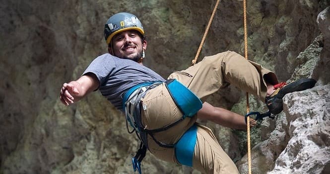 Monagas Climbing Experience: Urban Rock Climbing Adventure in Bayamón's Julio E. Monagas Park