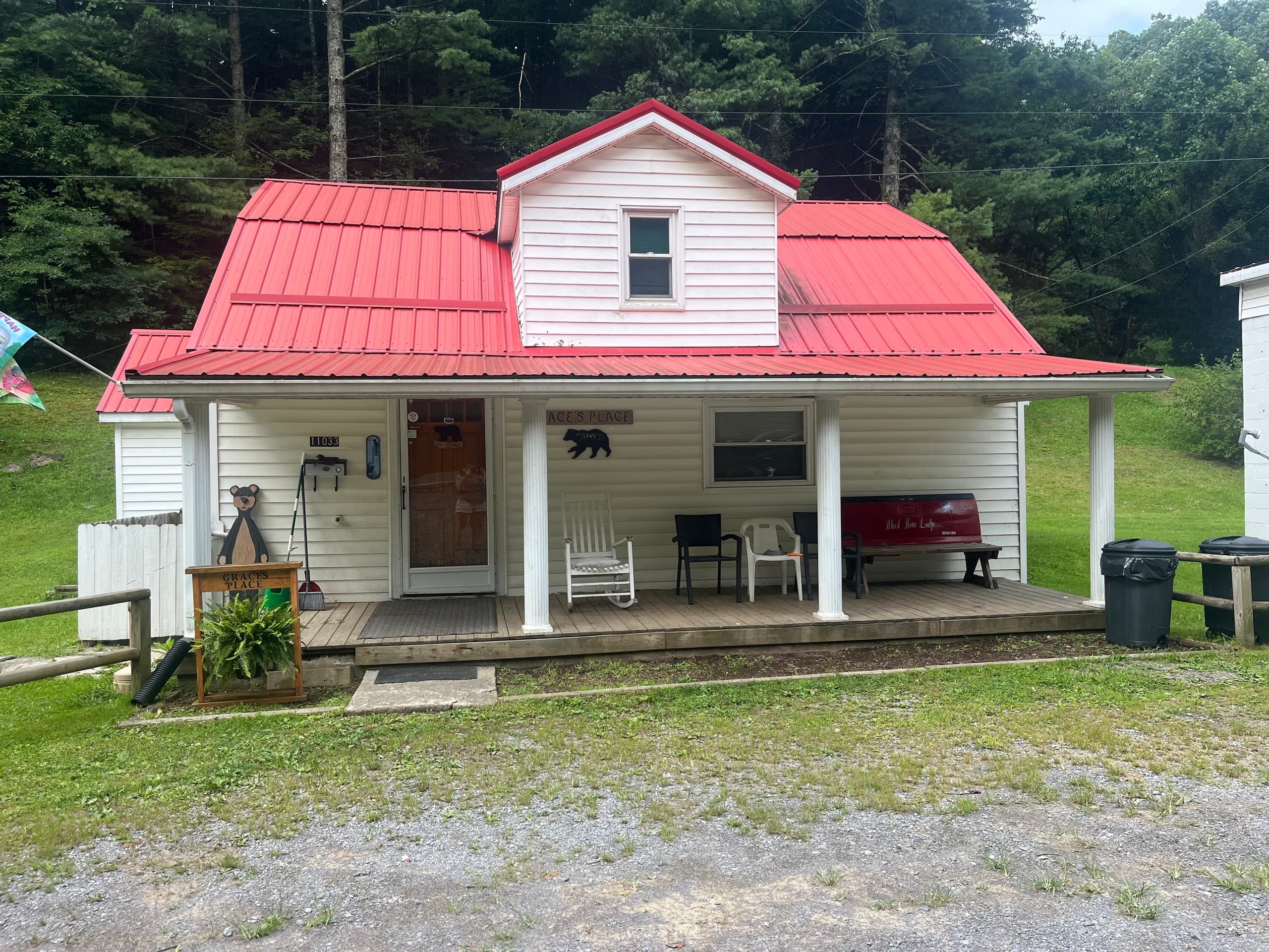 Coal Heritage Basecamp: Sitting Bear-Black Bear Lodge on the Pocahontas Trail