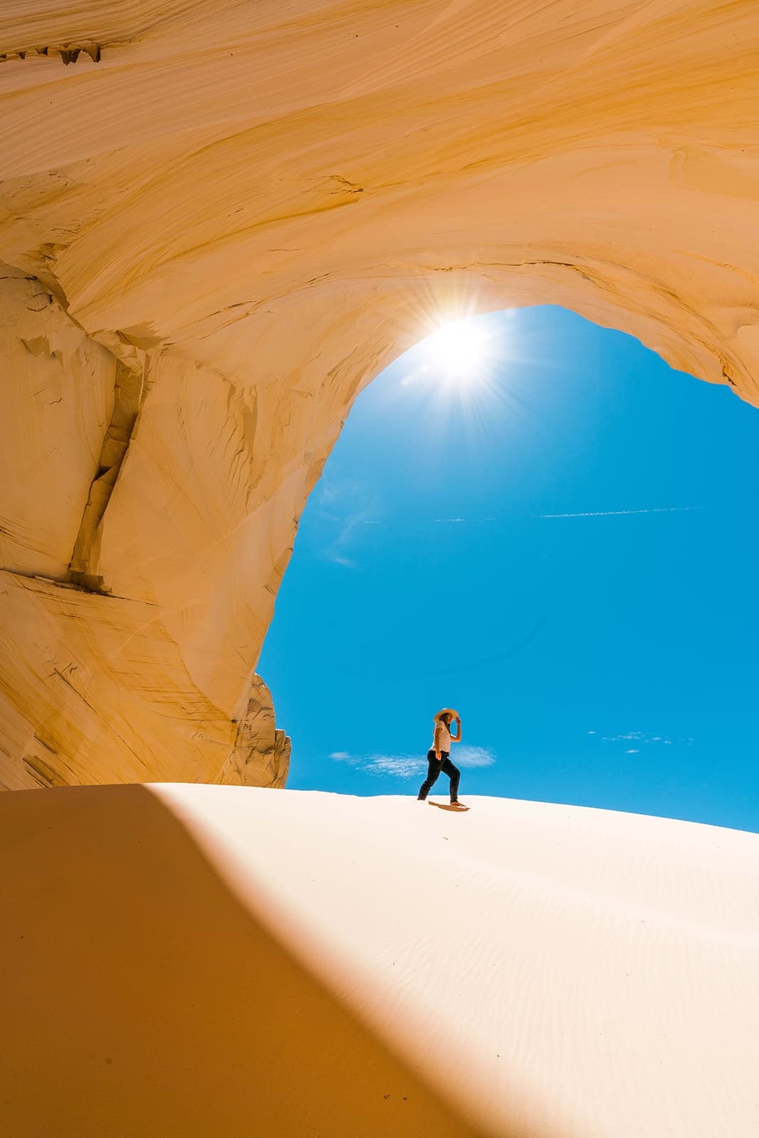 Explore Great Chamber & Inchworm Arch with Expedition Kanab