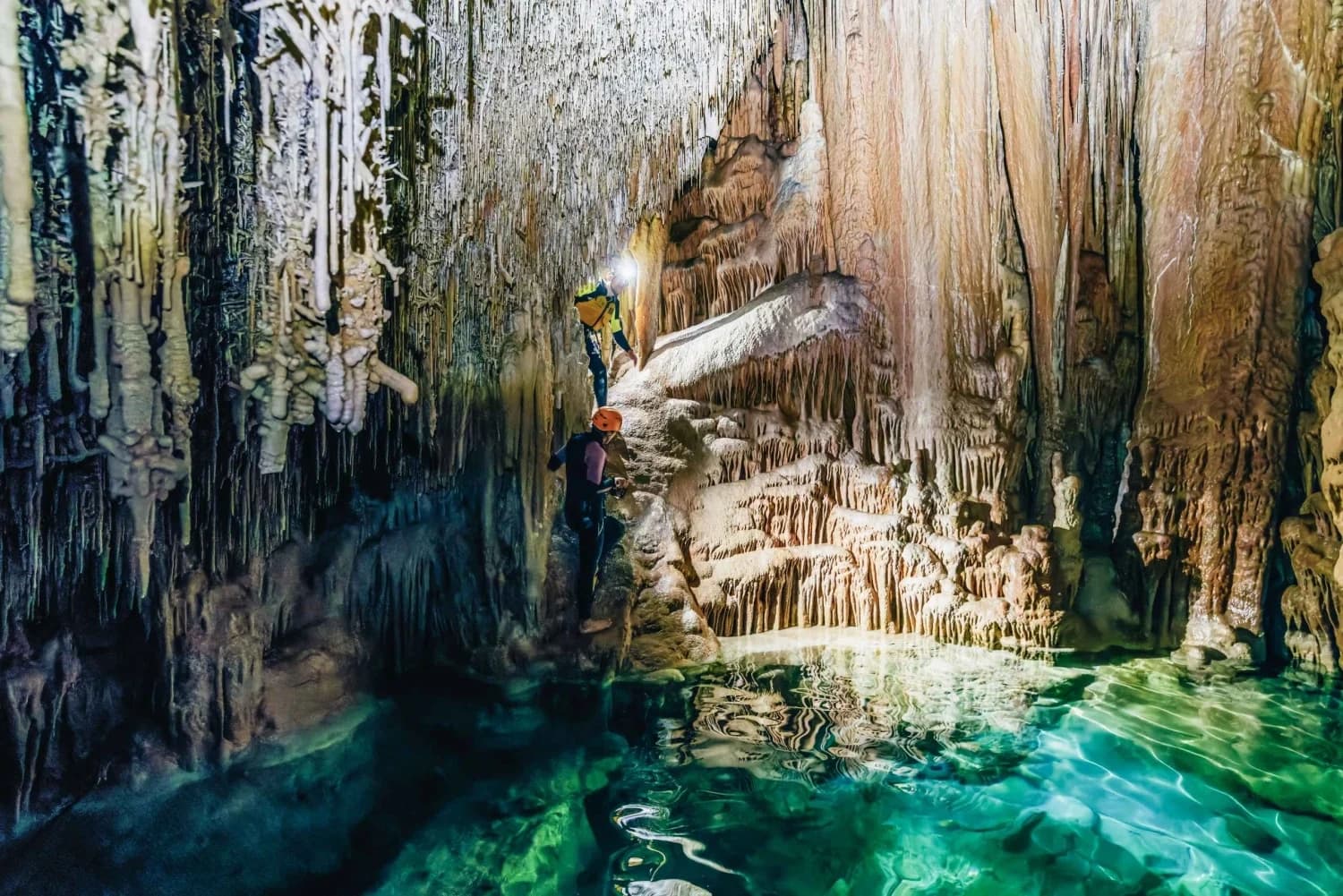 Mallorca Adrenaline Trio: 3-Day Summit Hike, Sea Caving & Torrent de Pareis