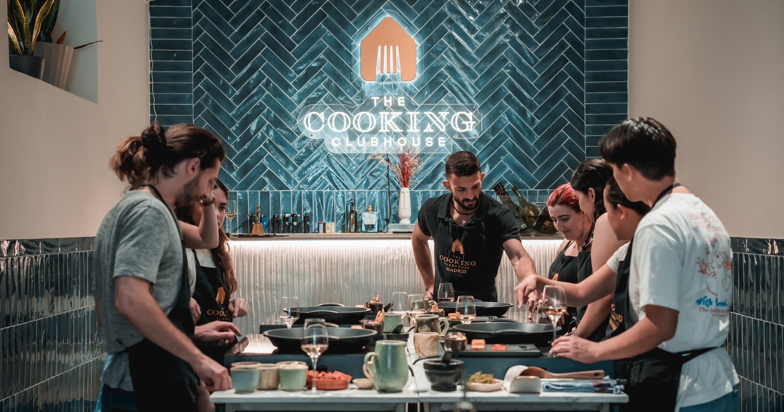 Taste of Spain Tapas Workshop: Hands-On Culinary Adventure in Madrid