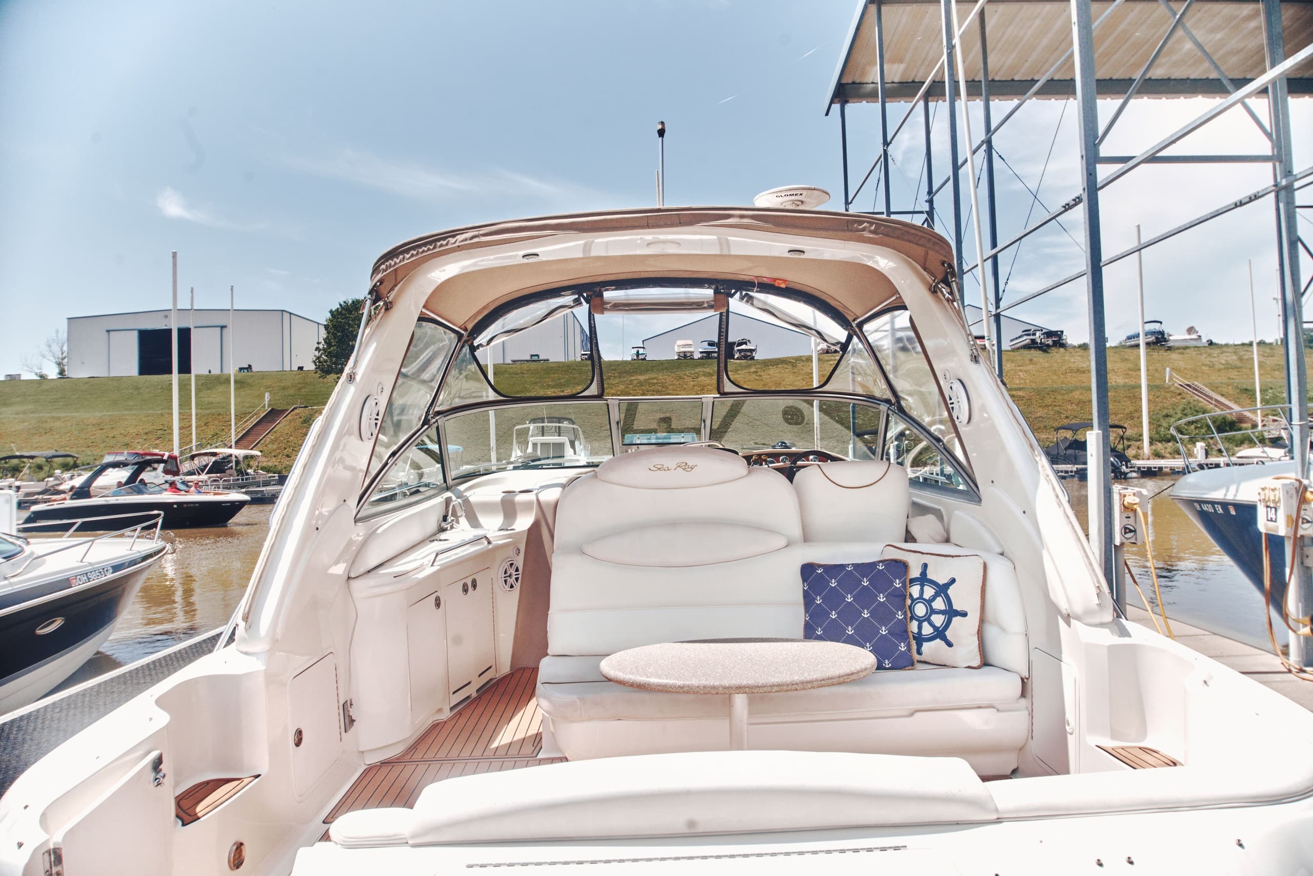 Private Picnic Cruise on the Ohio River: Cincinnati Two-Hour Charter