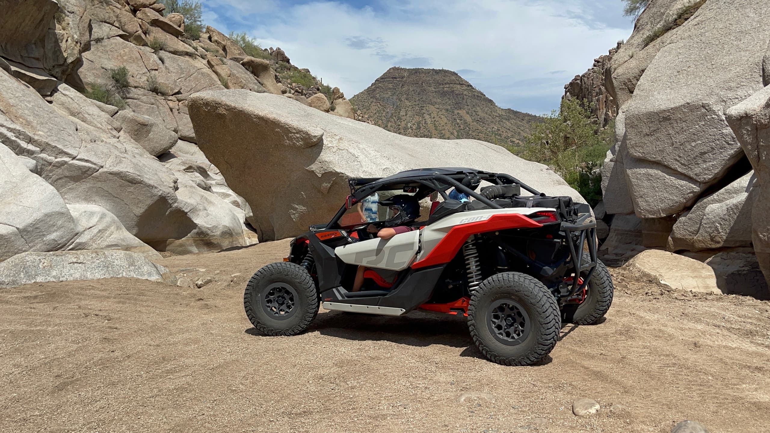 Five-Night UTV Rental Near Superstition Mountains: Apache Junction Off-Road Escape photo 2