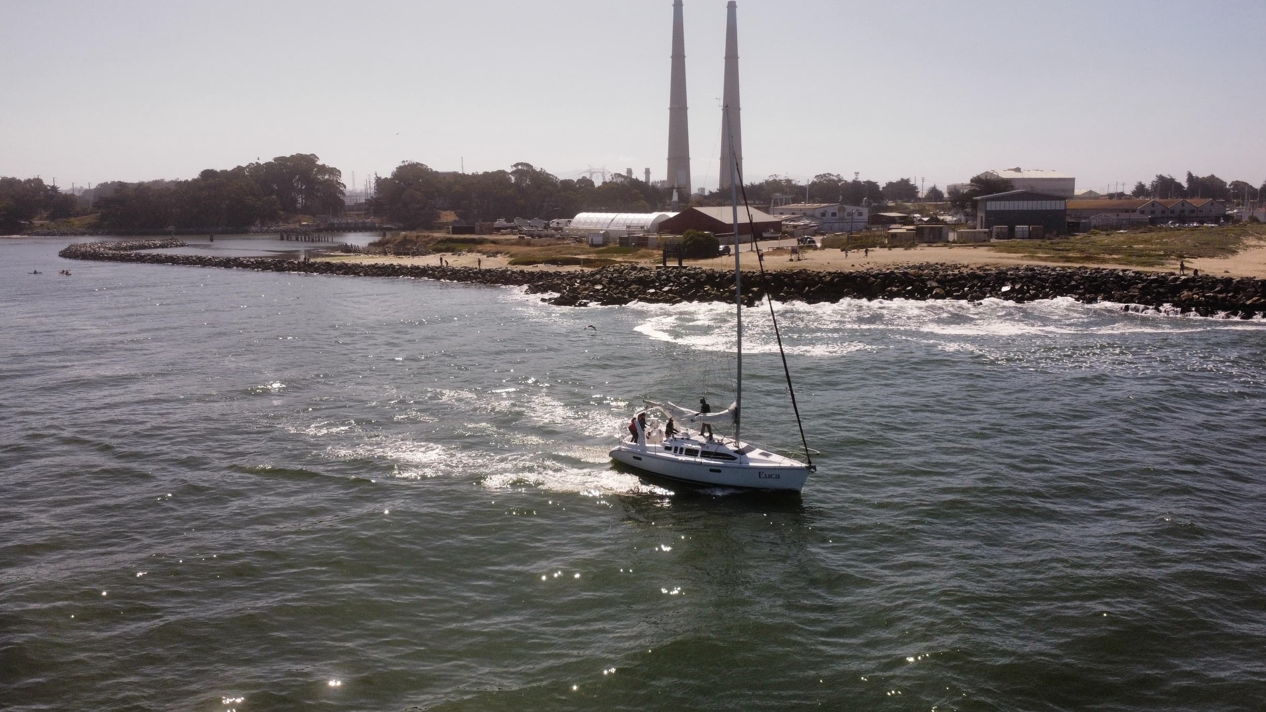 Bareboat Cruising Lessons with Sail Monterey on California Coast