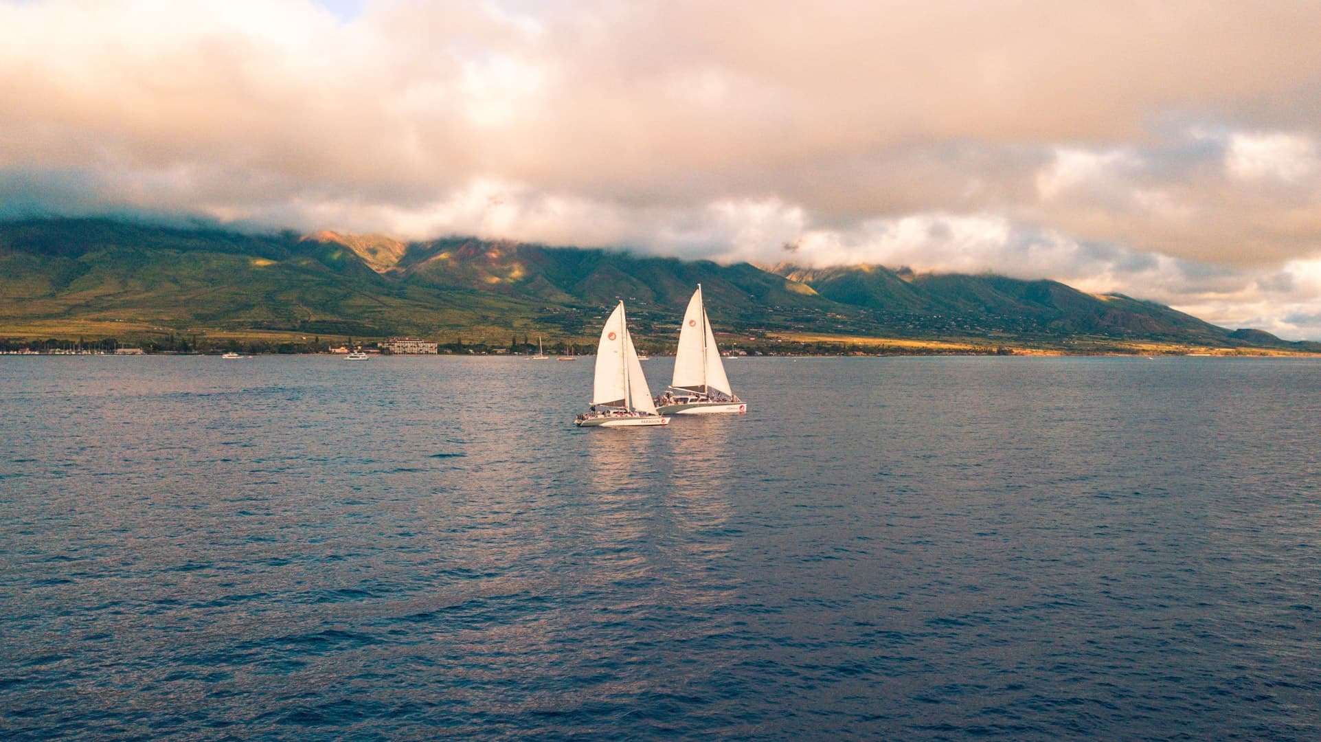 Alihilani Sunset Sail: Maui’s Premier Evening Adventure