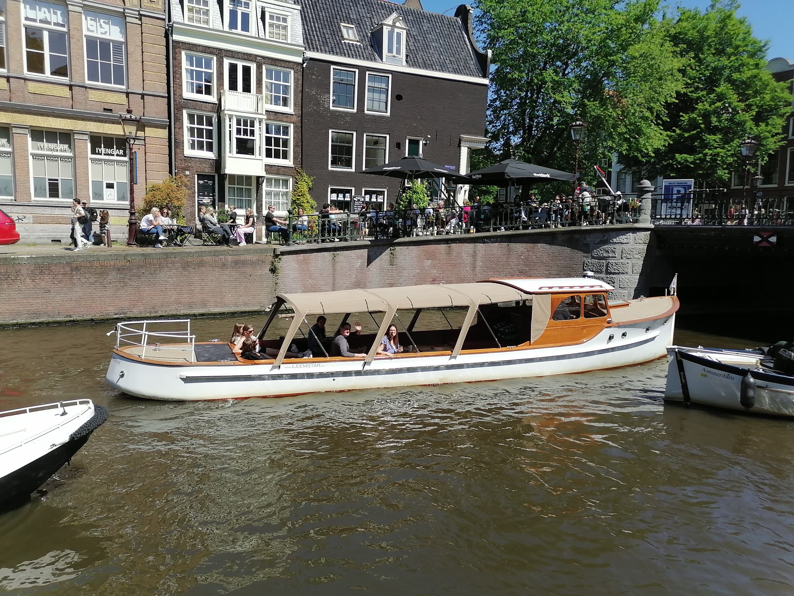 Amsterdam Canal Discovery Cruise with Leemstar Amsterdam